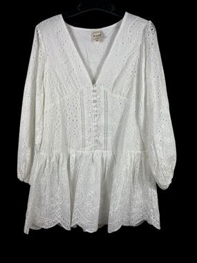 CIEN White Eyelet Button Babydoll Mini Dress M V-Neck Long Sleeve Cottagecore